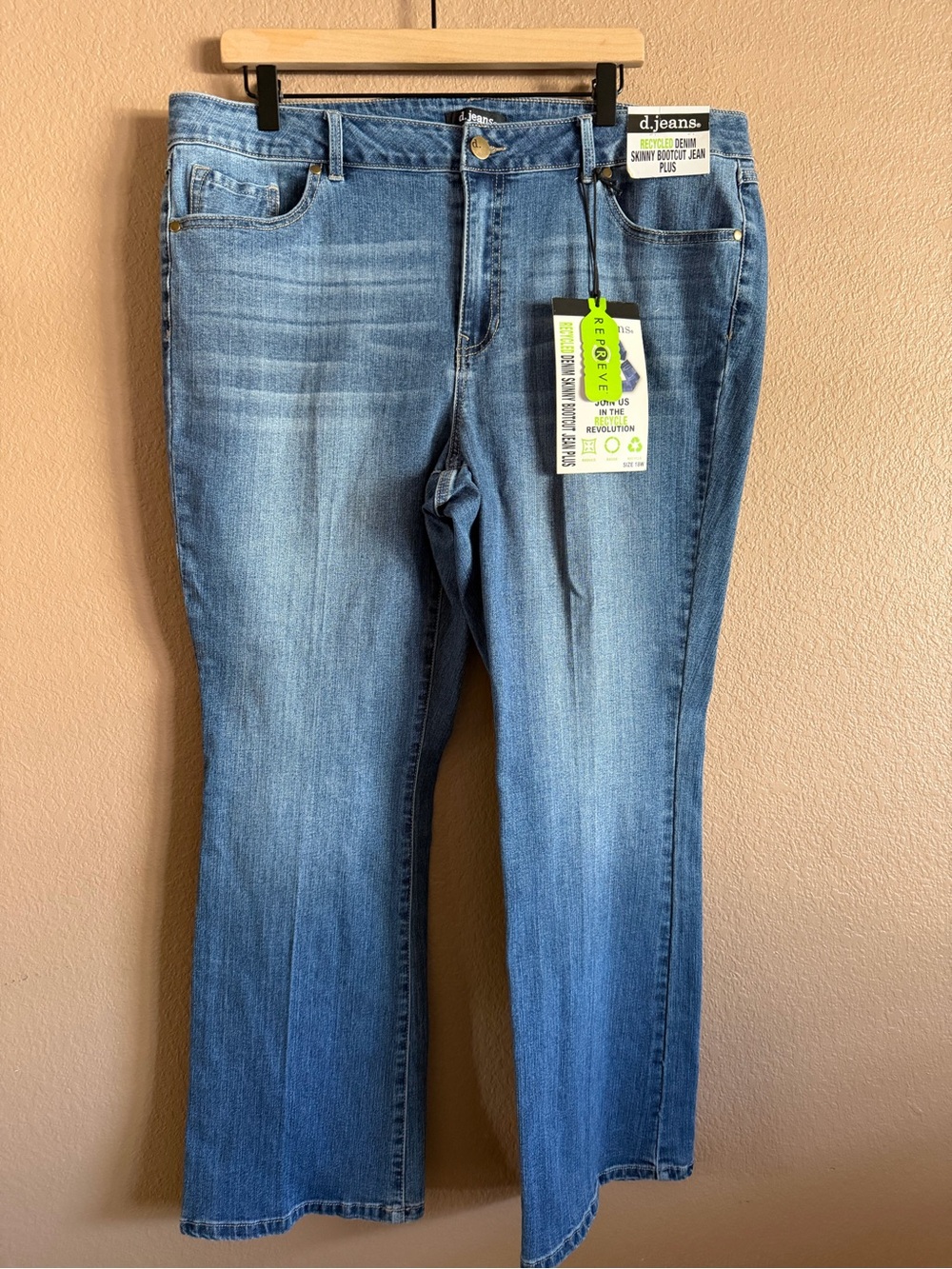 d. jeans Skinny Bootcut High Rise Jeans Size 18W NWT